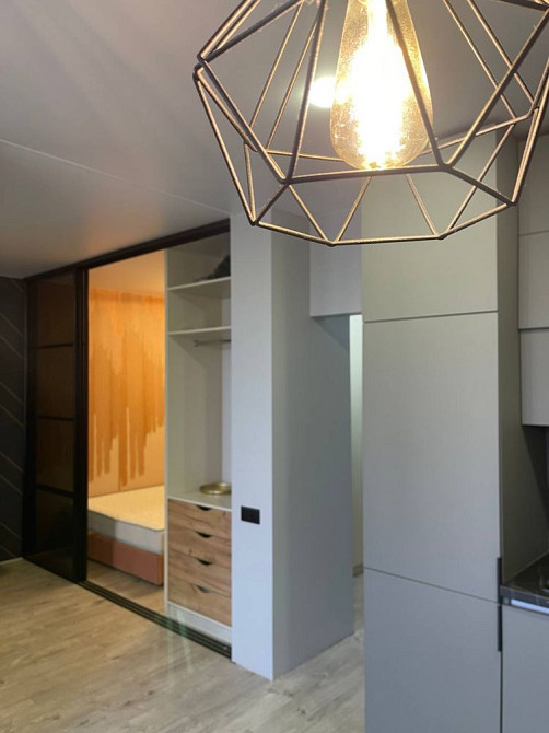 Оренда великої 1-ної квартири з новим ремонтом Ірпінь - зображення 1