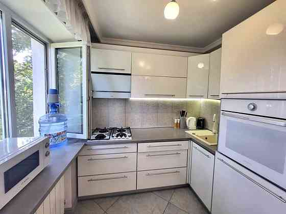 Оренда елітной 2-х к. кв. вул. Валерія Лобоновского, буд.27. Запоріжжя