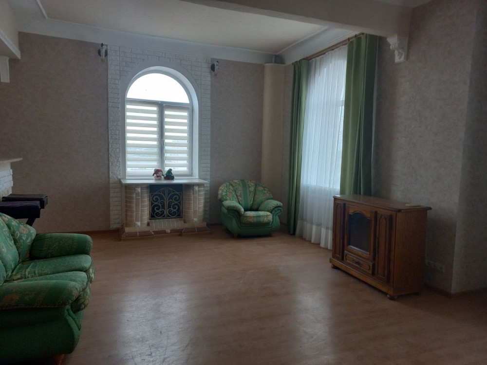 Сдам прекрасную студию в центральной части города Днепр - изображение 1