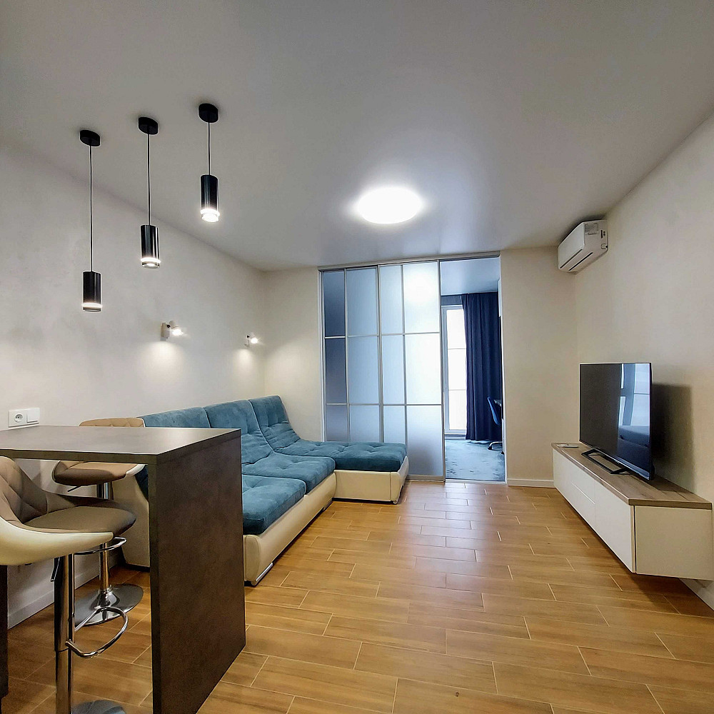 Оренда 1к з окремою спальною зоною. ЖК Нова Англія. 8хв метро Киев - изображение 1