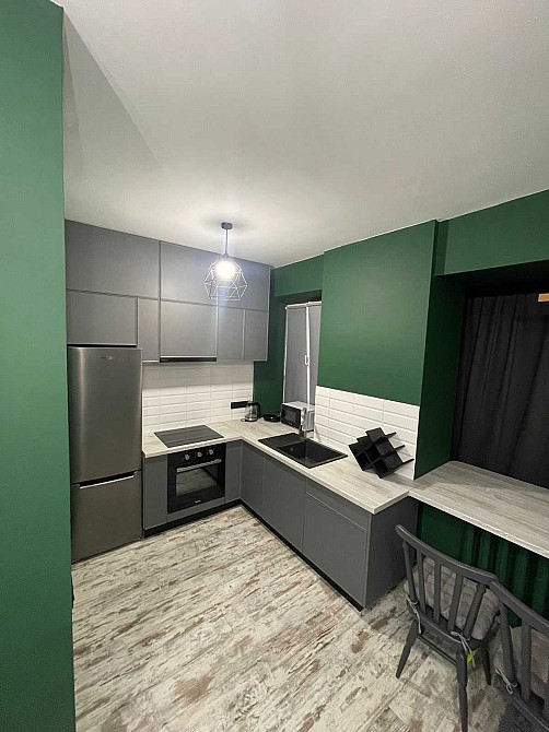 Вільна! Поділ! Затишна квартира-студіо з сучасним ремонтом та меблями! Киев - изображение 1