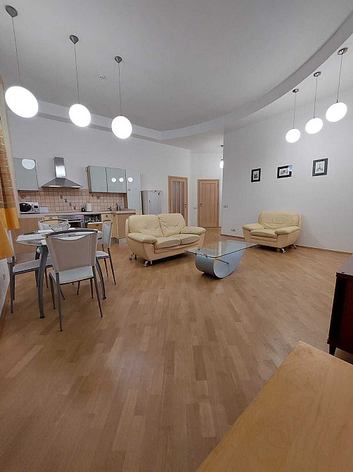 Без комісії здам 3-к. на Городецького. Метро Хрещатик Киев - изображение 1