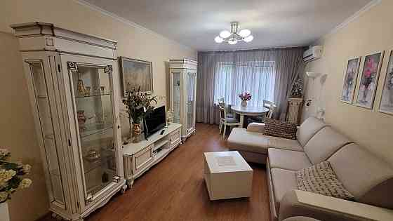 Сдам 2 комнатную квартиру в Центре города Днепр