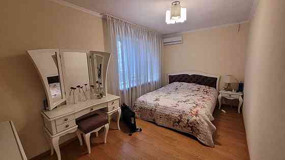 Сдам 2 комнатную квартиру в Центре города Днепр