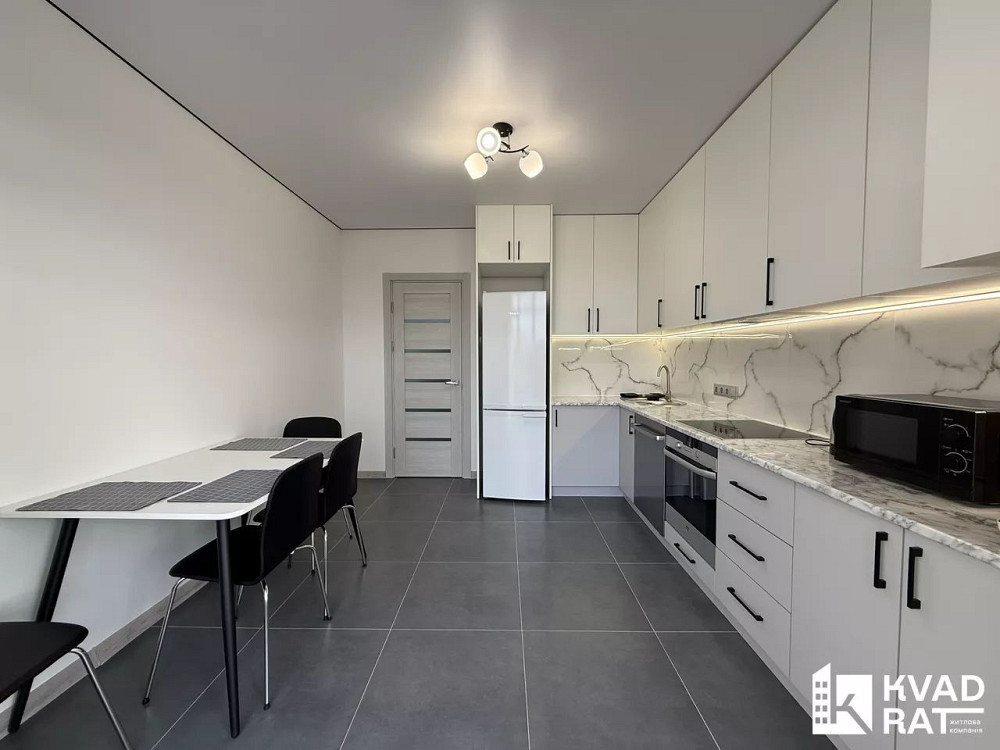 1 кім квартира 41 м2 ЖК Містечко Центральне Ивано-Франковск - изображение 1