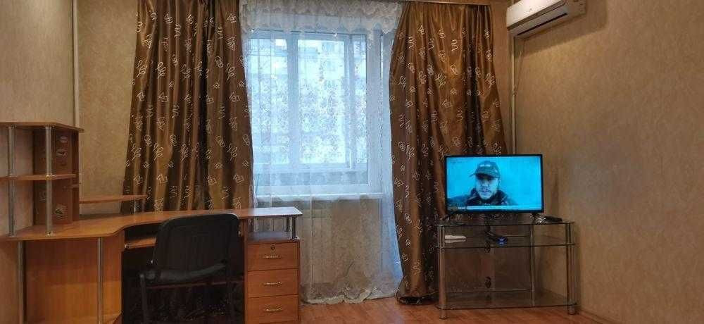 Однокімнатна на Оболоні Kyiv - photo 6