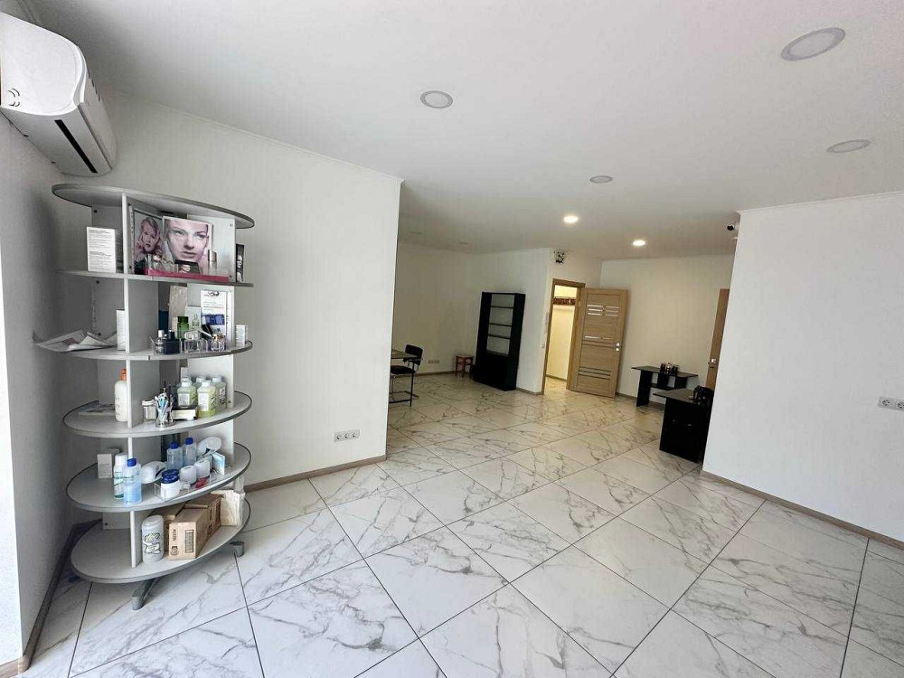 Продається 1,5 кімнатна квартира з ремонтом в центрі, оптимальна ціна! Ивано-Франковск - изображение 4