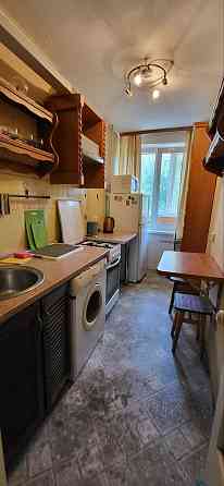 Продаётся 1 комн кв-ра до метро Олимпийская Вокзальная 5 остановок. Киев