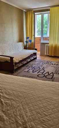 Продаётся 1 комн кв-ра до метро Олимпийская Вокзальная 5 остановок. Киев