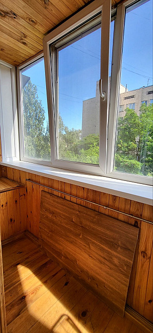 Продаётся 1 комн кв-ра до метро Олимпийская Вокзальная 5 остановок. Киев - изображение 1