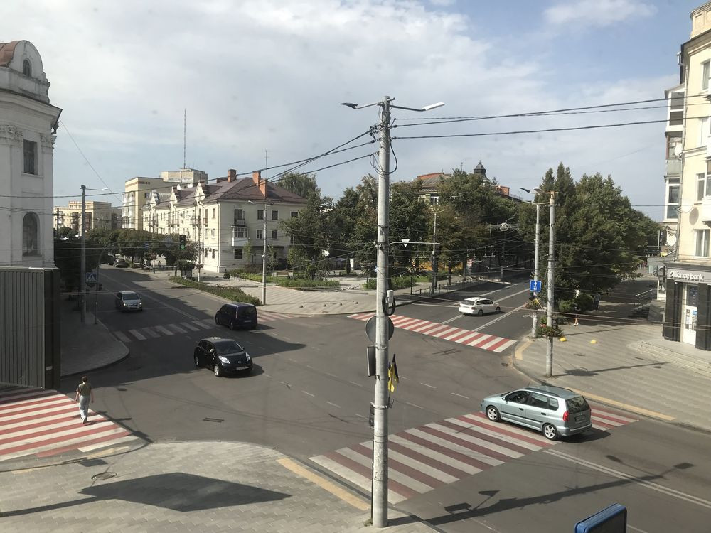 Продаж квартири . Центр міста . Театральна Житомир - изображение 1