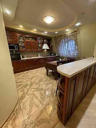 Вул. Кониського (Тургенєвська) 76-78, продаж 4-х кімнатноі Киев