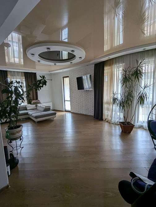 Терміновий продаж 3 кімн дворівневої квартири в центрі міста Ивано-Франковск - изображение 2