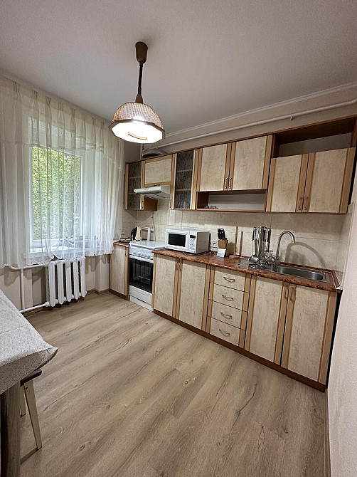 1к."ЧЕШКА", 1/9ц, 37м2, ГПЗ! Ремонт! не кутова! З нішою, сонячна! Луцьк - зображення 7