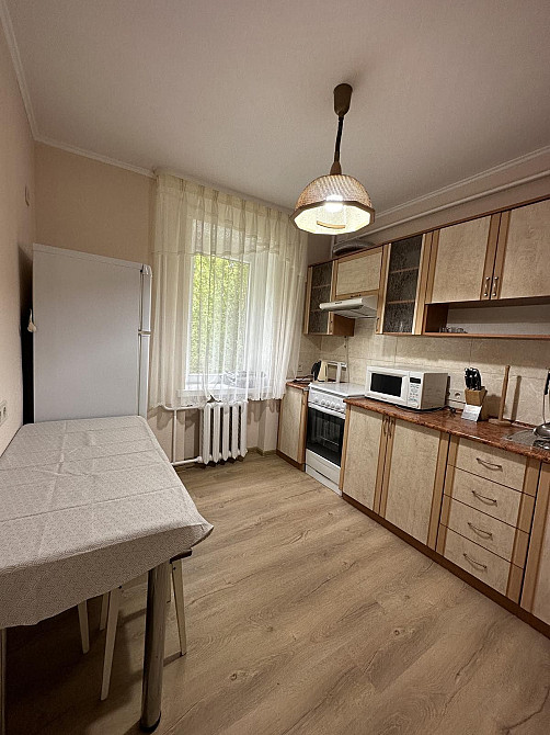 1к."ЧЕШКА", 1/9ц, 37м2, ГПЗ! Ремонт! не кутова! З нішою, сонячна! Луцьк - зображення 6