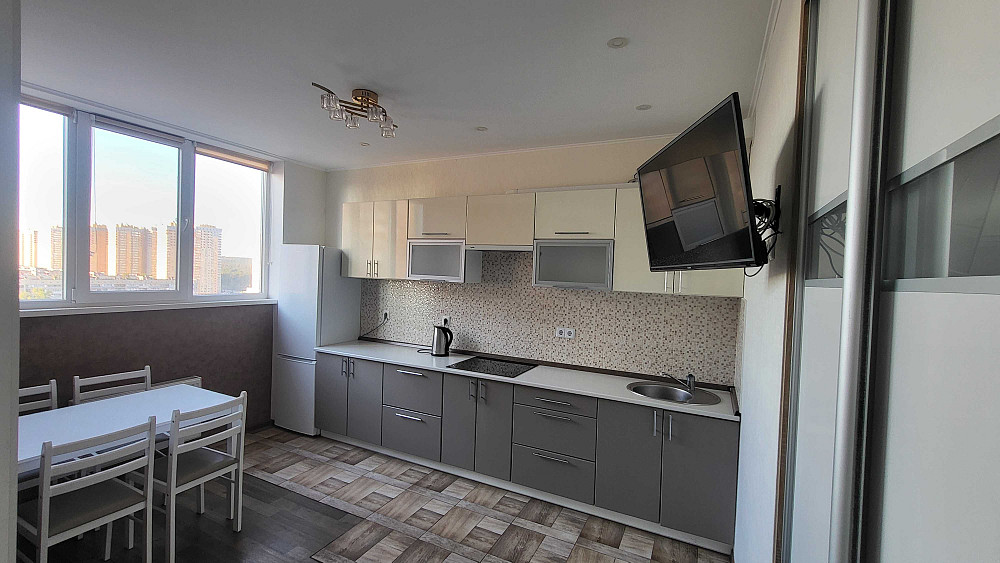 Без%, продаж 1к квартири ЖК Яскравий, Оболонь Киев - изображение 1