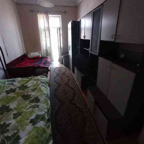 сдам простую 2х комн квартиру ул Мечникова район Привоза Одеса