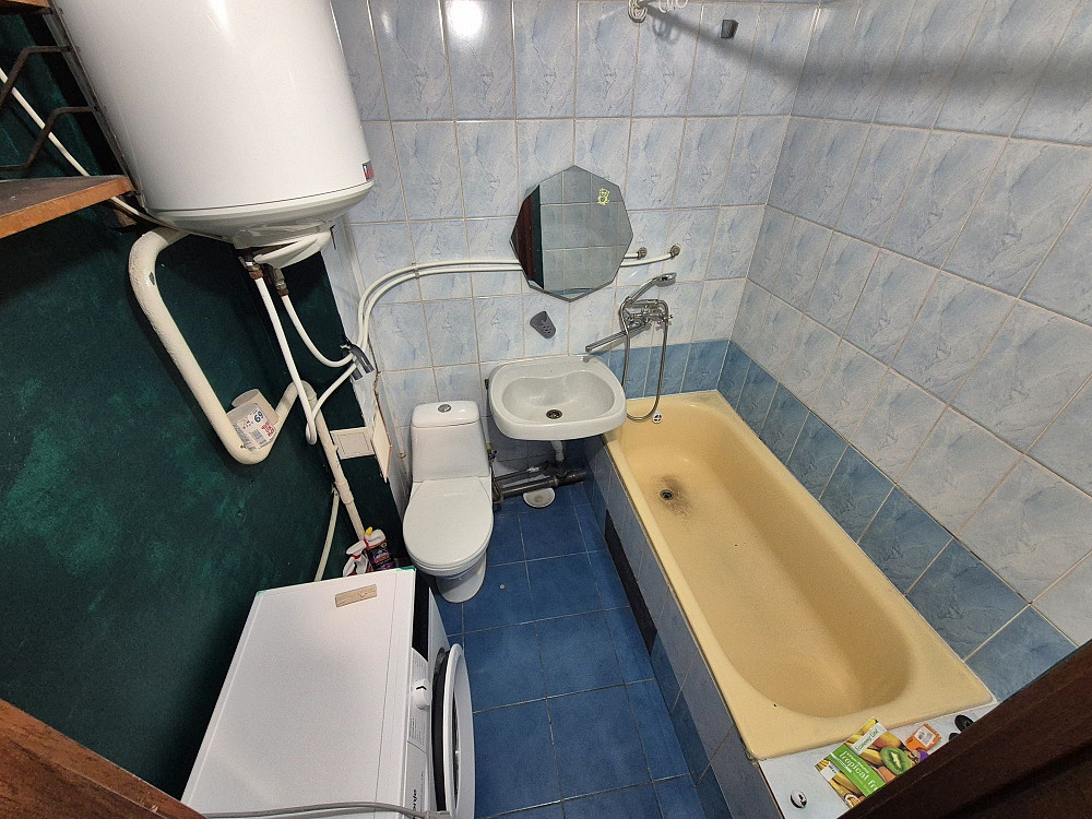 1 Кімнатна.Вул.Жадова.Біля Файномаркет. Кропивницкий - изображение 5