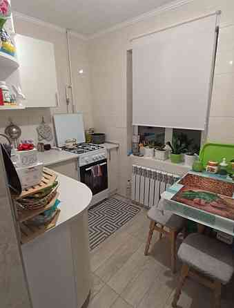 Продам 1 кімнатну квартиру вул Західна 1/6 біля КПІ НАУ Киев