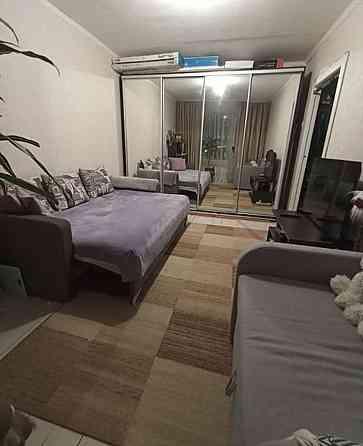 Продам 1 кімнатну квартиру вул Західна 1/6 біля КПІ НАУ Киев