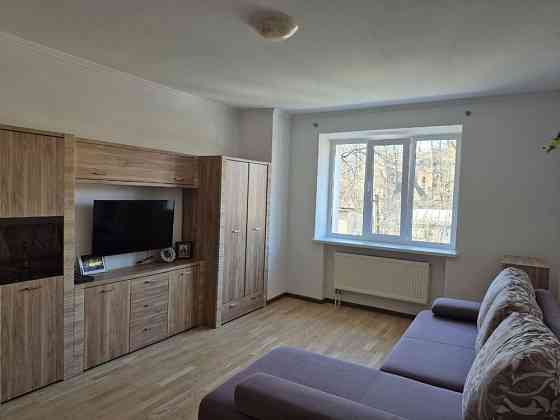 Двокімнатна квартира з ремонтом в центрі міста Ірпінь