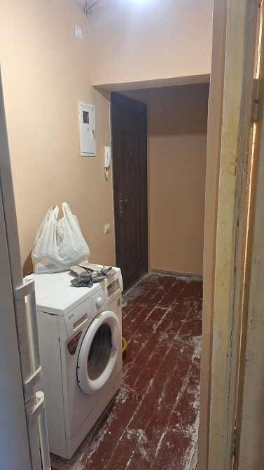 Продам квартиру однушка на 97кв Кривой Рог - изображение 1