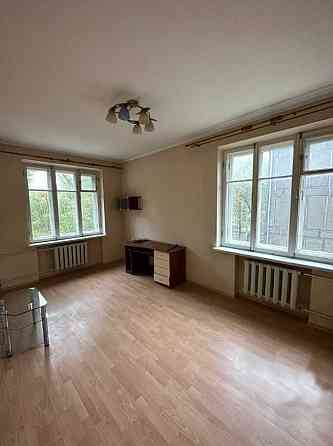 3 кімн 74м2 на середньому поверсі на 12 Кварталі (713791) Дніпро