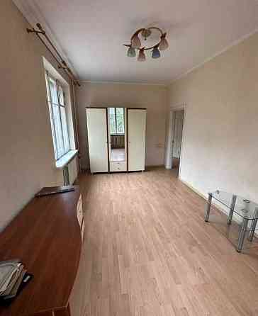 3 кімн 74м2 на середньому поверсі на 12 Кварталі (713791) Дніпро