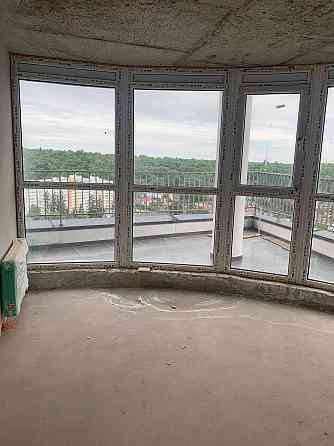 Продаж 2-ох кімнатної квартири в жк варшавська з терасою 27 метрів Львов