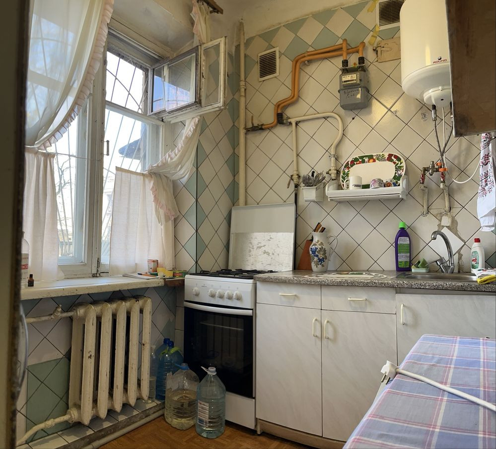 Продаж 2-кімн., вул. Вінницька, 8, Севастопольська Площа Киев - изображение 4