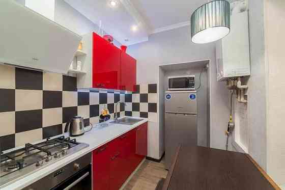 Продам двухкомнатную квартиру Осипова 10, капитальный ремонт Одеса