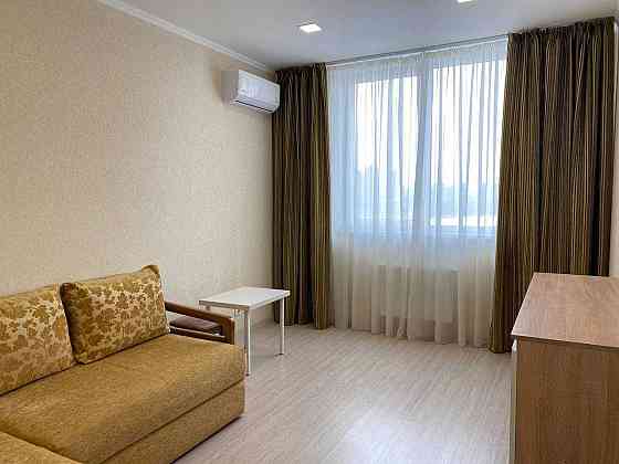 ЖК Лебединий ,Ревуцького,40-Б. Метро Харківська 5хв Kyiv