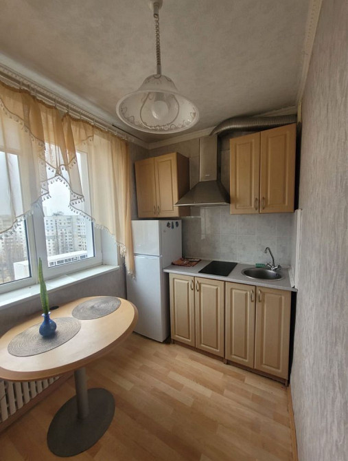 Сдам 1к квартиру метро Победа, Л. Свободы, 48А Харьков - изображение 1