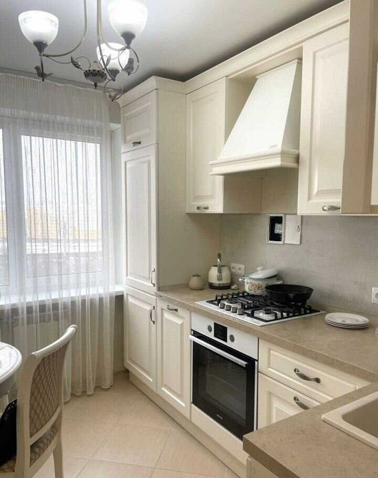 57 м² район 12 квартал Днепр - изображение 1