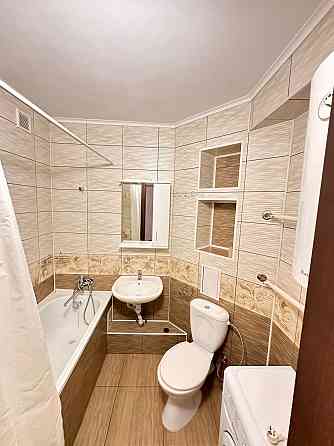 Голосіїївськії р-н, проспект Науки , метро Деміївська Kyiv