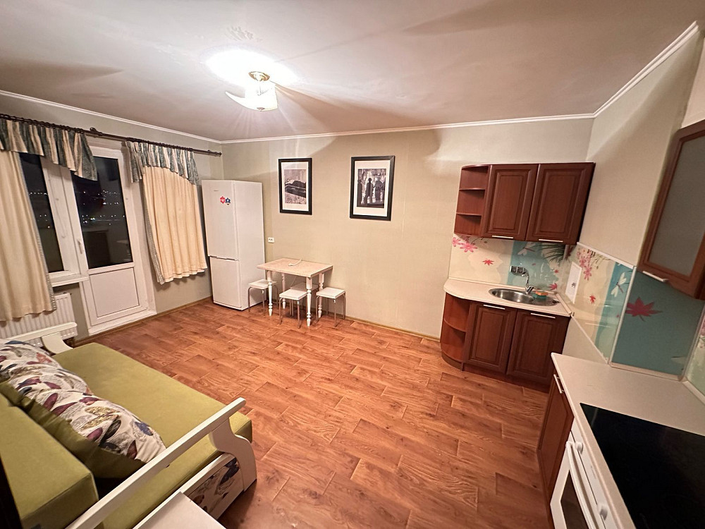 Голосіїївськії р-н, проспект Науки , метро Деміївська Kyiv - photo 7