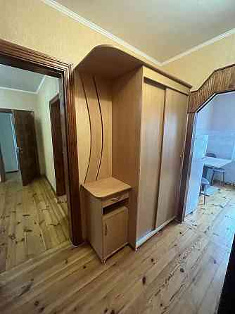 Довгострокова оренда 3-х кімнатноі квартири. 