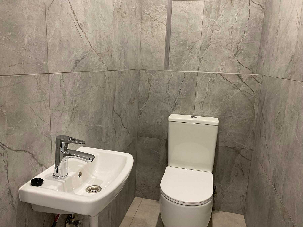 Центральный парк 63м2 80 000 $ Сучасний ремонт Ірпінь - зображення 8