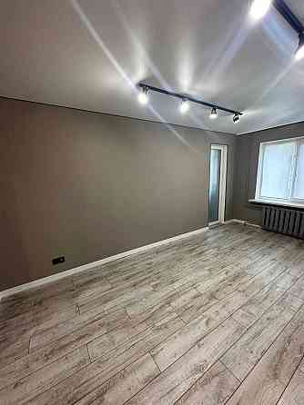 СРОЧНО__3-к кв. с ремонтом в тихом спальном р-не.3/9__ТОРГ Одеса