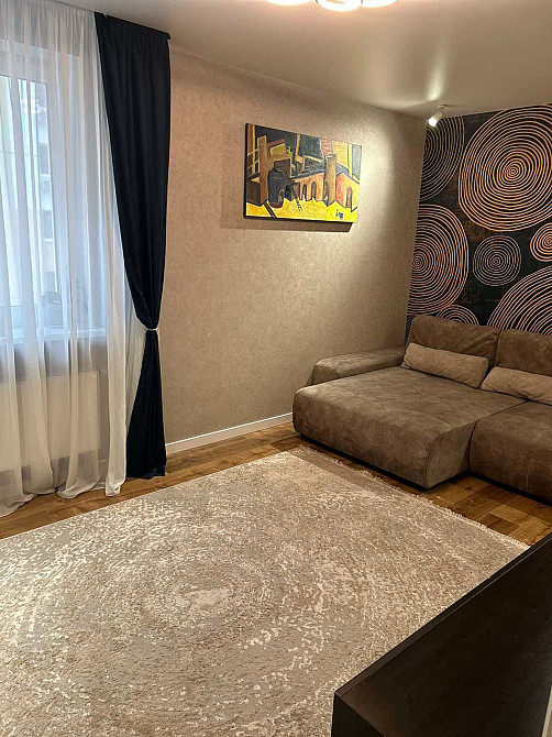 Продам 2-х к. квартиру в ЖК Радужный. М.Дворец Спорта .Новые Дома Харків - зображення 1