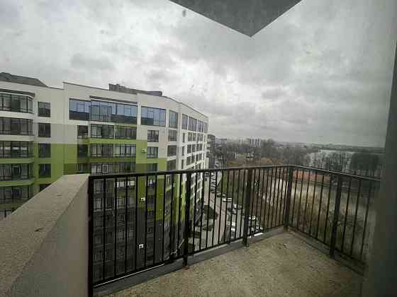 Затишний 3-х кімннатний сирець біля міського озера Ивано-Франковск