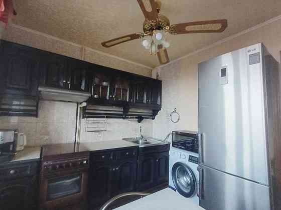 Березняки. Пр. П. Тичини 13. БЕЗ КОМІСІЇ Видова трикімнатна квартира Киев