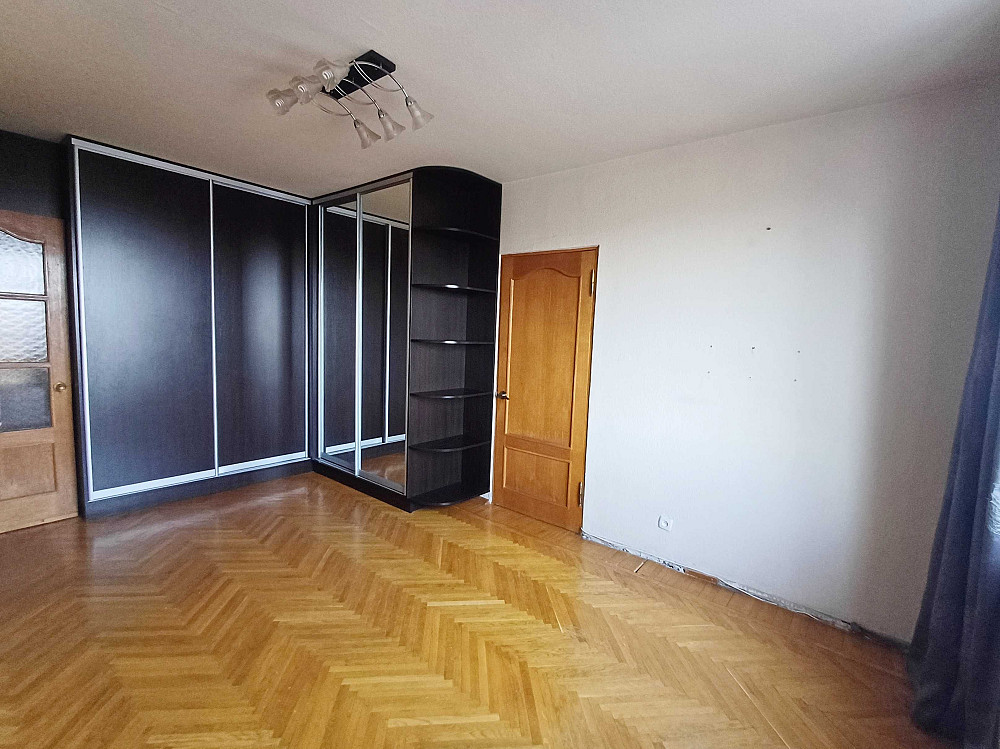 Березняки. Пр. П. Тичини 13. БЕЗ КОМІСІЇ Видова трикімнатна квартира Киев - изображение 1