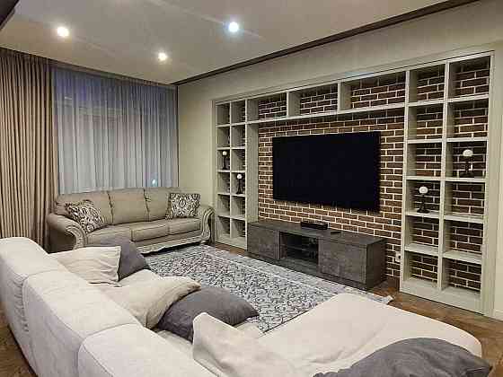 Дизайнерська 3-кімнатна в ЖК Бульвар Фонтанів!! Киев