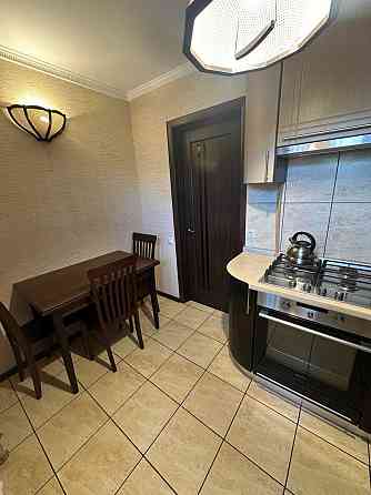 метро Дарниця  Чорних запорожців 15 Ціну знижено! Kyiv