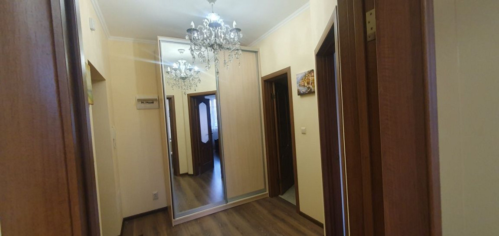 Оренда 1 кімнатної в новобудові  звкритий двір  поруч ТРЦ" Токіо" Ужгород - изображение 3