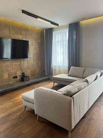 viP сдам 3- ком квартиру жЛ на Львовской тираса 50м2 1500уе Одеса