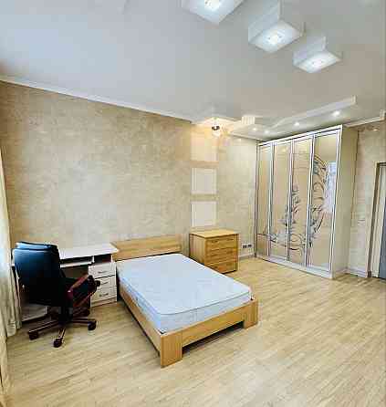 Центр 5 к кв Кловська Печерський Kyiv