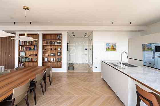 Продаж 4-кімнатна видова квартира в  ЖК «Tetris Hall» ,"Chelsea Tower" Киев