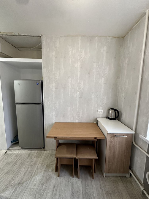 Продаж 2-к квартири Незалежної України ( район зупинки Миру ) Запорожье - изображение 2